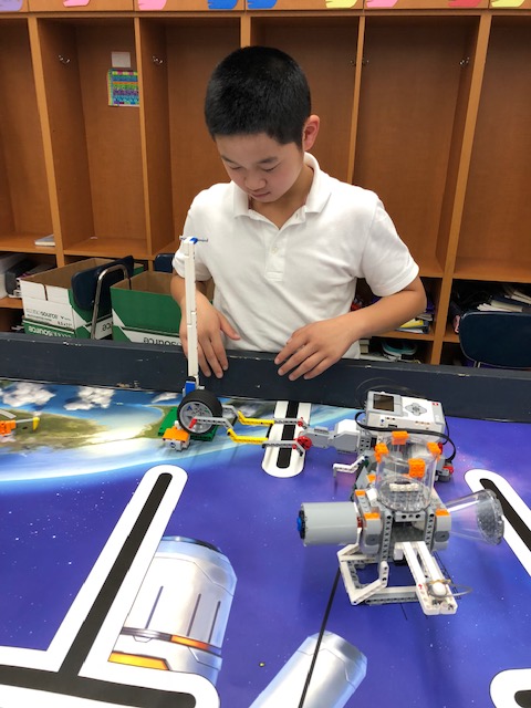 Robotics student